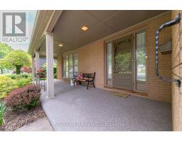 41 PARKWOOD DRIVE - 4
