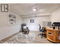 12 NEWTON STREET - 32