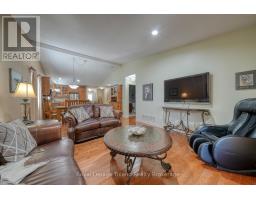 1 - 54 GARDEN AVENUE - 22