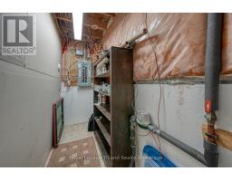 1 - 54 GARDEN AVENUE - 40
