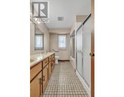 81 BEE STREET - 11