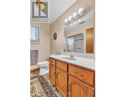 81 BEE STREET - 16