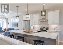 12 - 19 ANDERSON STREET - 14