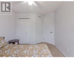 702 FRONTENAC CRESCENT - 16