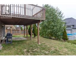 702 FRONTENAC CRESCENT - 28