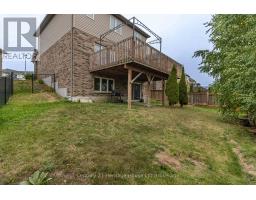 702 FRONTENAC CRESCENT - 29