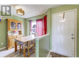 28 - 1093 NELLIS STREET - 4