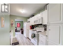 28 - 1093 NELLIS STREET - 8