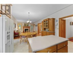51 DEMEYERE AVENUE - 13