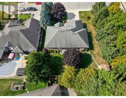 51 DEMEYERE AVENUE - 32