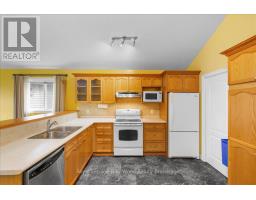 65 BARKER STREET - 7