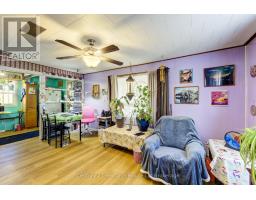 38 SANDERSON STREET - 17