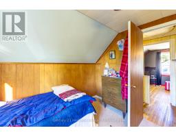 38 SANDERSON STREET - 40
