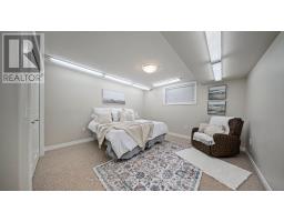 20 - 540 SPITFIRE STREET - 30