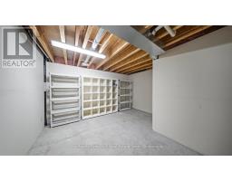 20 - 540 SPITFIRE STREET - 33