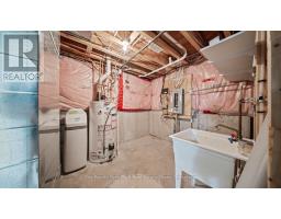 20 - 540 SPITFIRE STREET - 34