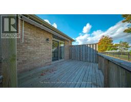 20 - 540 SPITFIRE STREET - 35