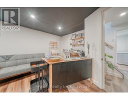 764 DEVONSHIRE AVENUE - 21