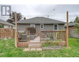 764 DEVONSHIRE AVENUE - 28