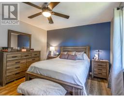 454841 EAST HILL LINE - 23