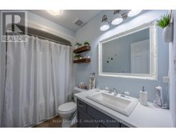 44 COLIN AVENUE - 15
