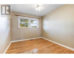 1009 WARWICK STREET - 17