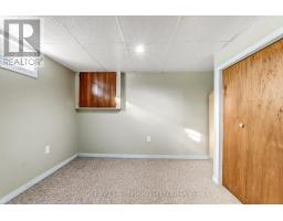 1009 WARWICK STREET - 22