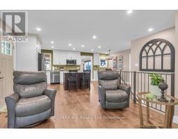 16 CHARLOTTE AVENUE - 19
