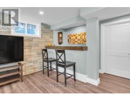 16 CHARLOTTE AVENUE - 25
