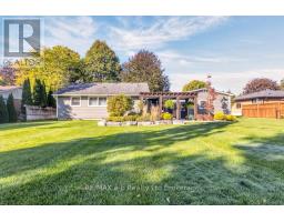 16 CHARLOTTE AVENUE - 32