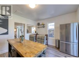 661 HENRY STREET - 10