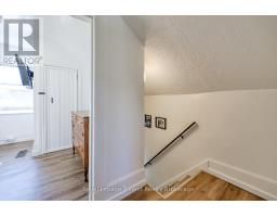 661 HENRY STREET - 17