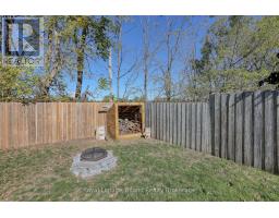 661 HENRY STREET - 26