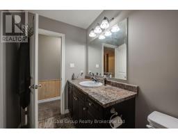 241 FLORENCE AVENUE - 27
