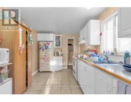 61 TENNYSON STREET - 3