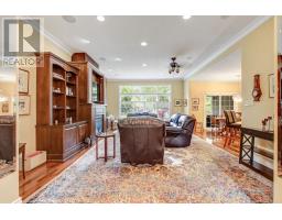 596 LAKEVIEW DRIVE - 9