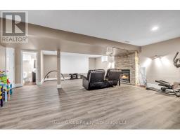10 WESTVIEW COURT - 29