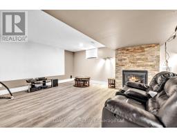 10 WESTVIEW COURT - 31