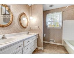 591960 OXFORD COUNTY RD 13 - 18