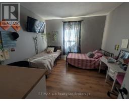 52 EARLE STREET - 11