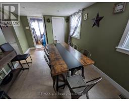 52 EARLE STREET - 22