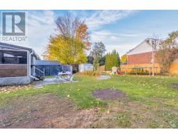 825 MAPLE AVENUE - 38