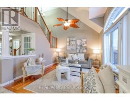 706 FRONTENAC CRESCENT - 13