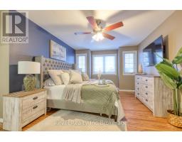 706 FRONTENAC CRESCENT - 15