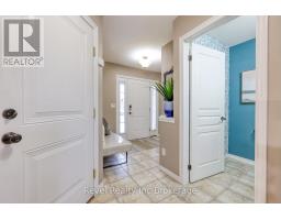 706 FRONTENAC CRESCENT - 5