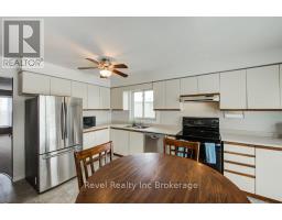 118 CANROBERT STREET - 14