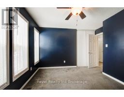 118 CANROBERT STREET - 29