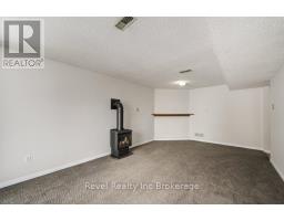 118 CANROBERT STREET - 33