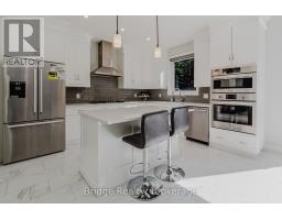 133 BIRDIE COURT E - 14