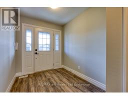 129 LOSSING DRIVE - 21